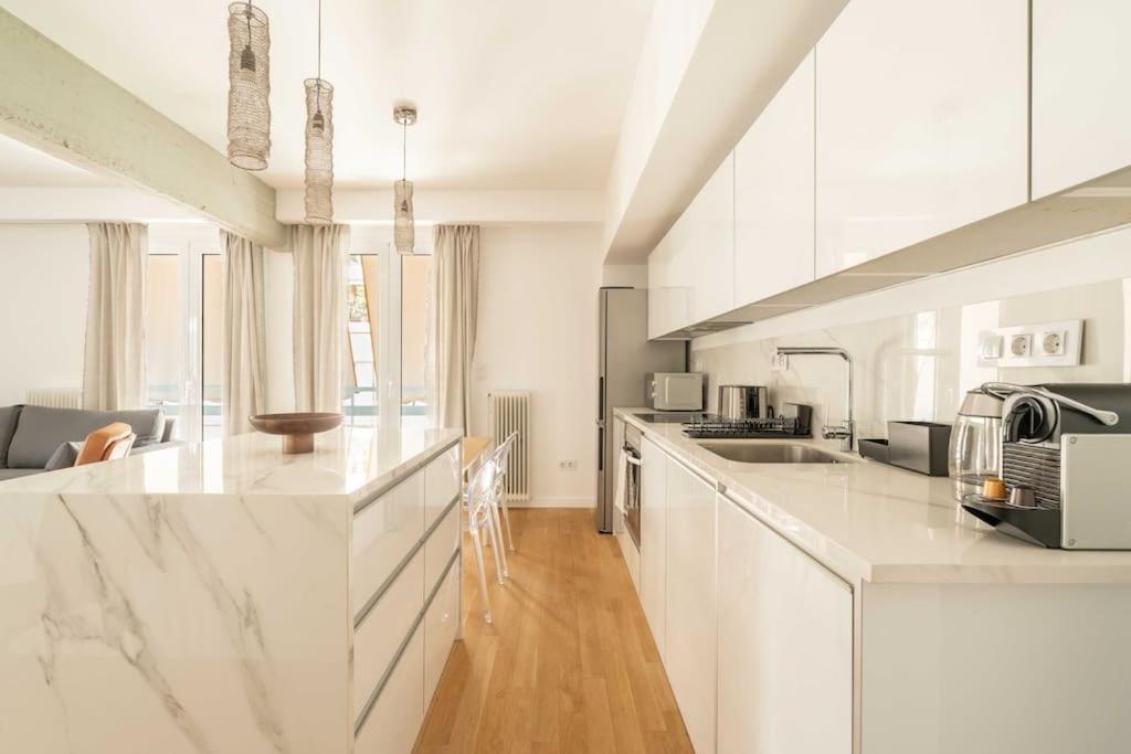 Bright & Airy 2Bd Apt Close To National Garden Athènes Extérieur photo